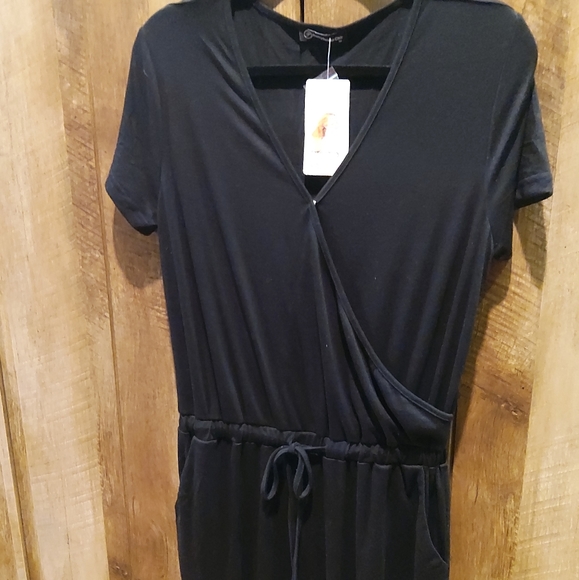 PrettyGarden Chic Casual Deep Vneck Jumpsuit NWT - MEDIUM - Picture 6 of 10